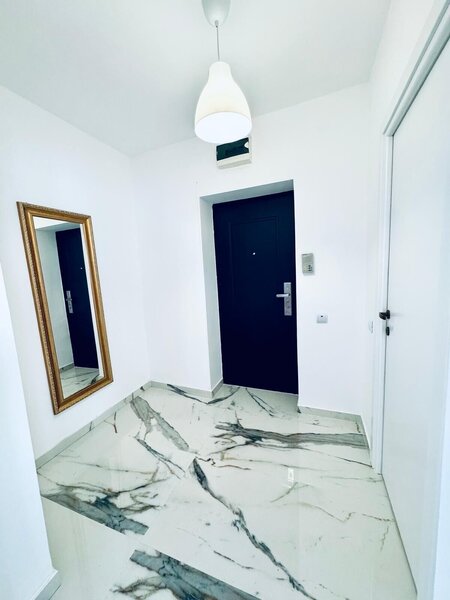 Titan Costin Georgian apartament 3 camere complet renovat
